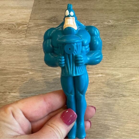 18 Piece Vintage 90s The Tick Collection: POGS, Action Figures, Collectibles - Picture 3 of 16